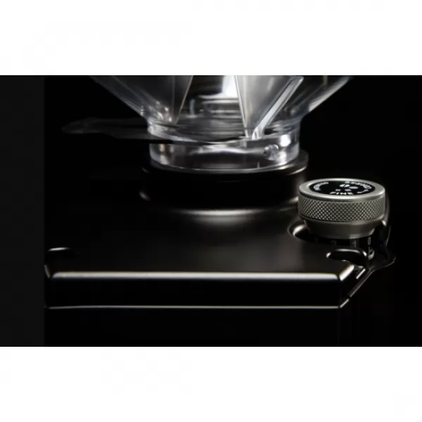 Купить Кавомолка Eureka Atom Touch 65 B (Black) чорна в Украиине недорого